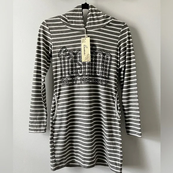 Lawa Women’s Striped Long Sleeve Hooded Super Mini Dress with Pockets NWT - Picture 4 of 13